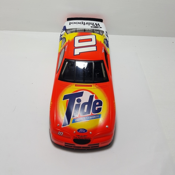 1997 Revell #10 Ricky Rudd. - Picture 7 of 9
